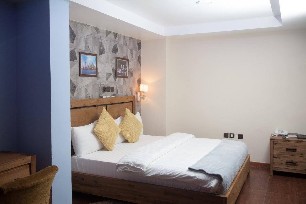Villa Toscana Hotel And Suits Lagos Luaran gambar