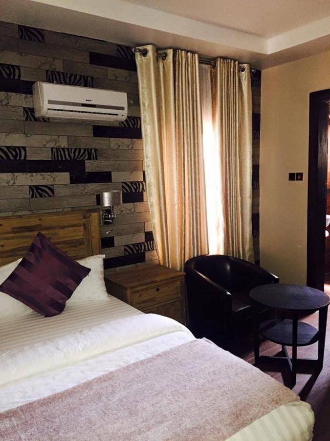 Villa Toscana Hotel And Suits Lagos Luaran gambar