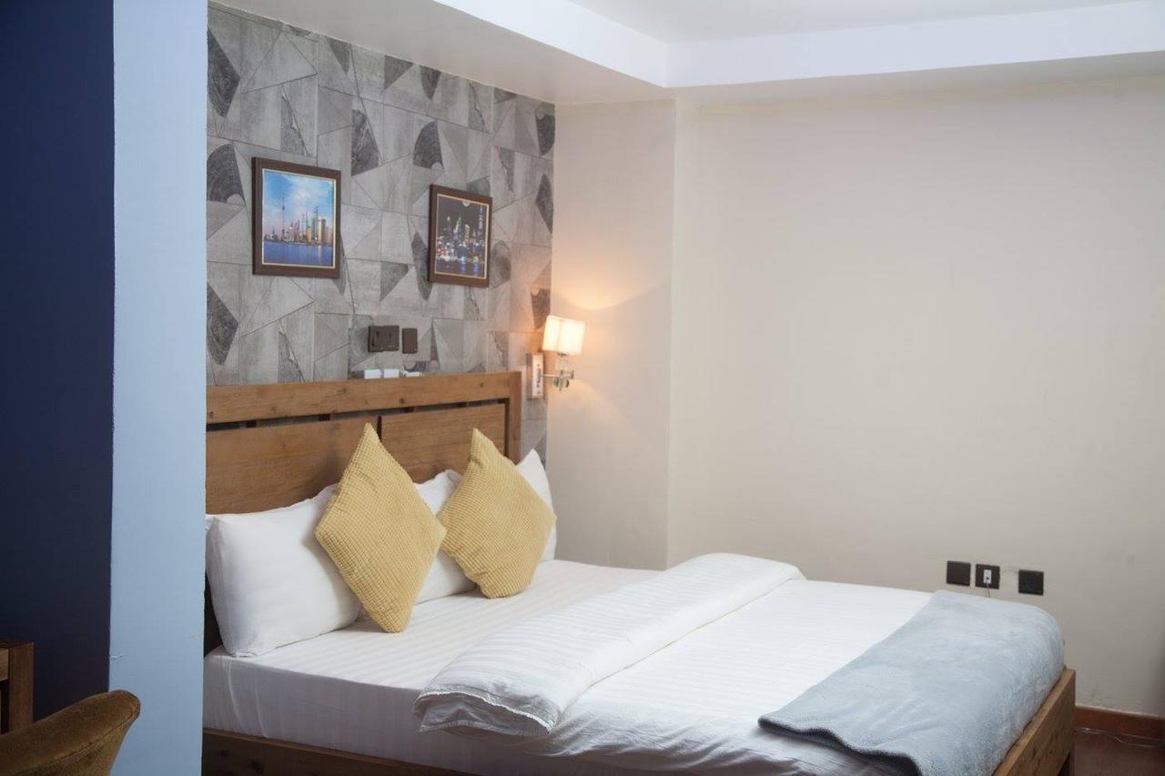Villa Toscana Hotel And Suits Lagos Luaran gambar