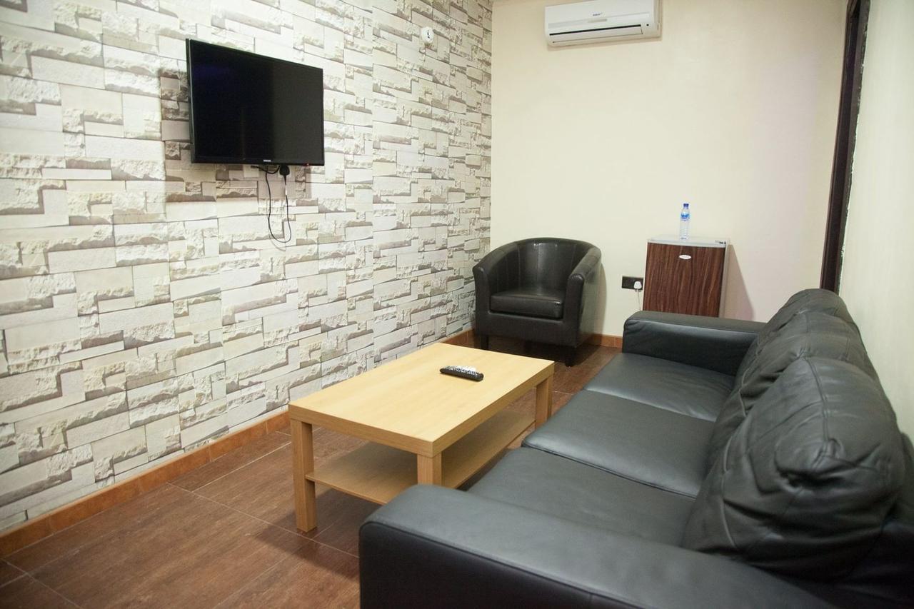 Villa Toscana Hotel And Suits Lagos Luaran gambar